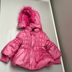Little girl coat for automn